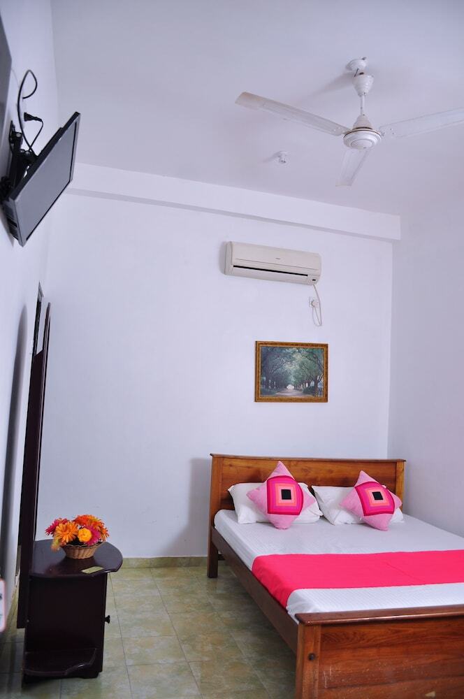 Hotel Jagadakshi Holiday Resort
