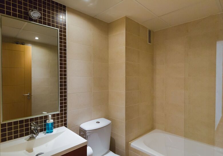 Apartamentos Sunhome Carlos Haya Flat
