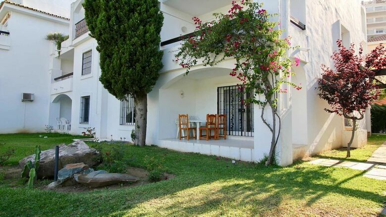 Apartmentos Albamar