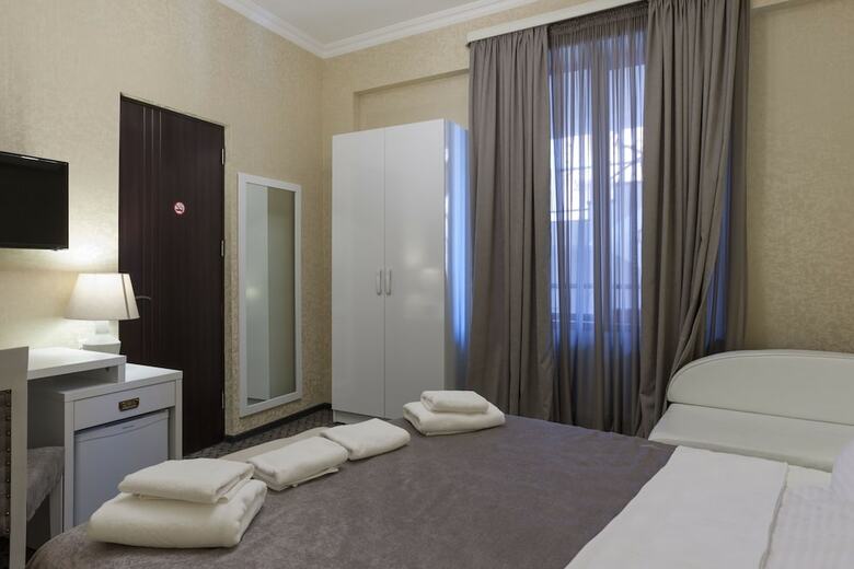 Hotel Piazza