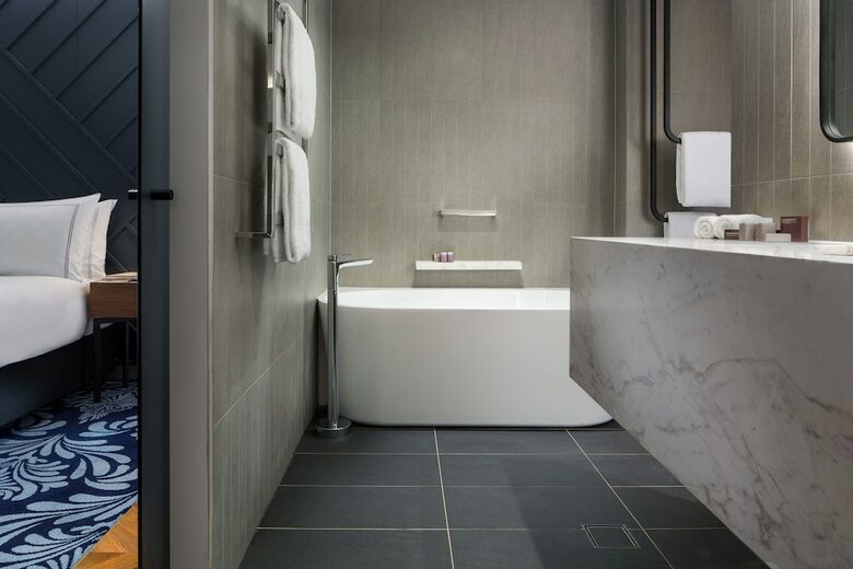 West Hotel Sydney, Curio Collection By Hilton