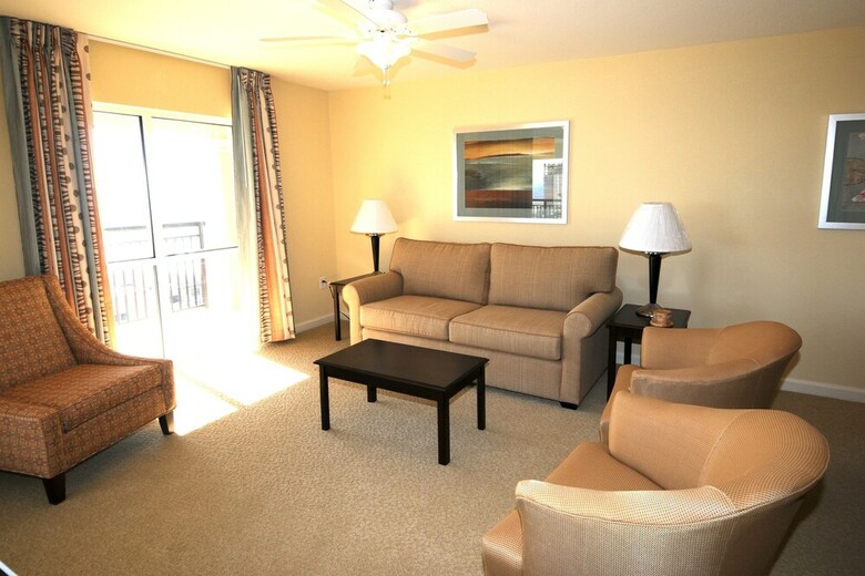Hotel Tilghman Beach And Golf Resort