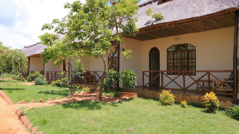 Posada Mikumi Adventure Lodge