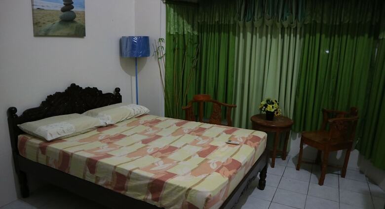 Hotel Hundred Isles' Room Rentals And Transient House