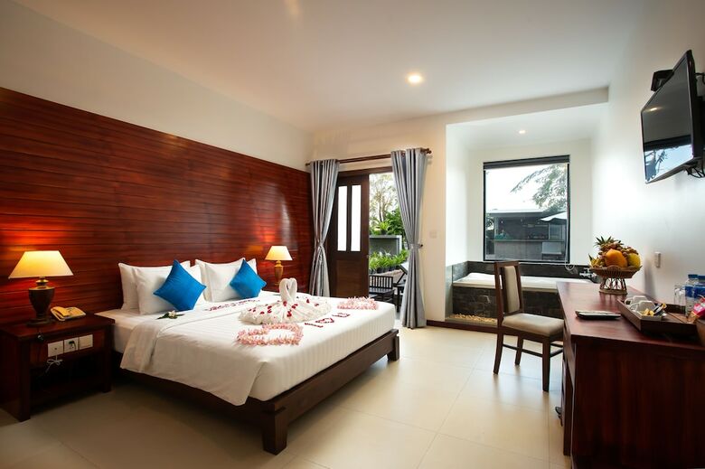 Green Amazon Residence Hotel