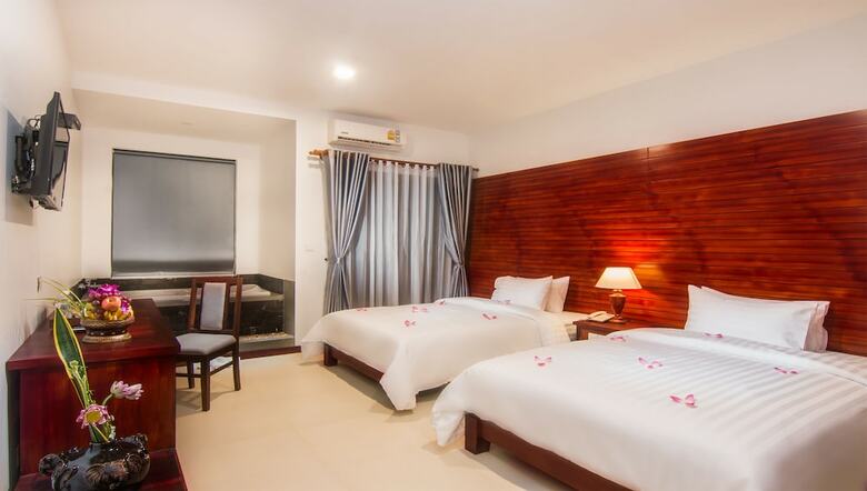 Green Amazon Residence Hotel