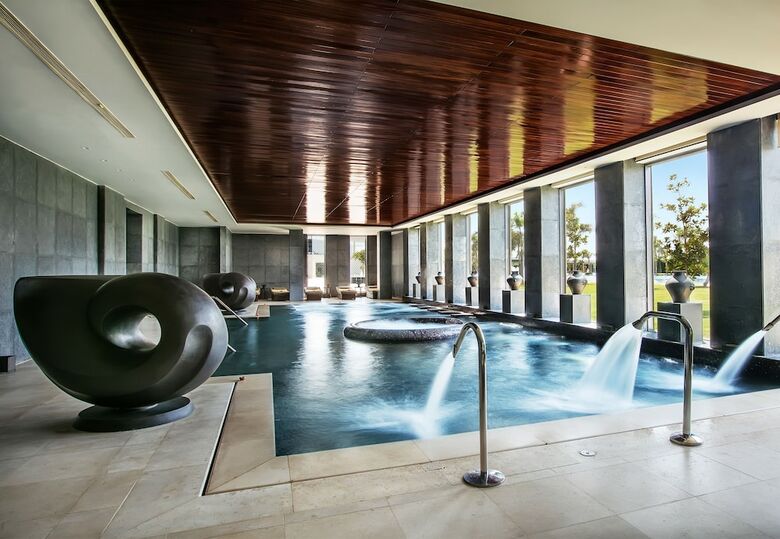 Hotel Dusit Thani Lakeview Cairo