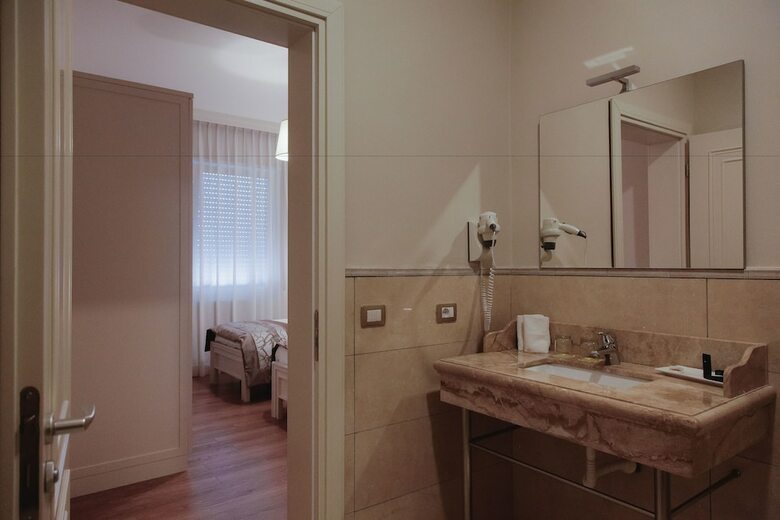 Amfiteatri Boutique Hotel