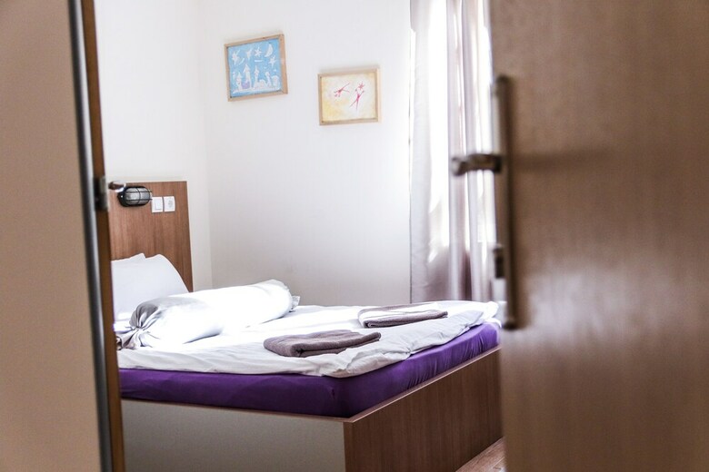 Hostal Varad Inn Hostel And Cafe