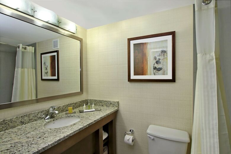 Hotel Doubletree By Hilton Mahwah
