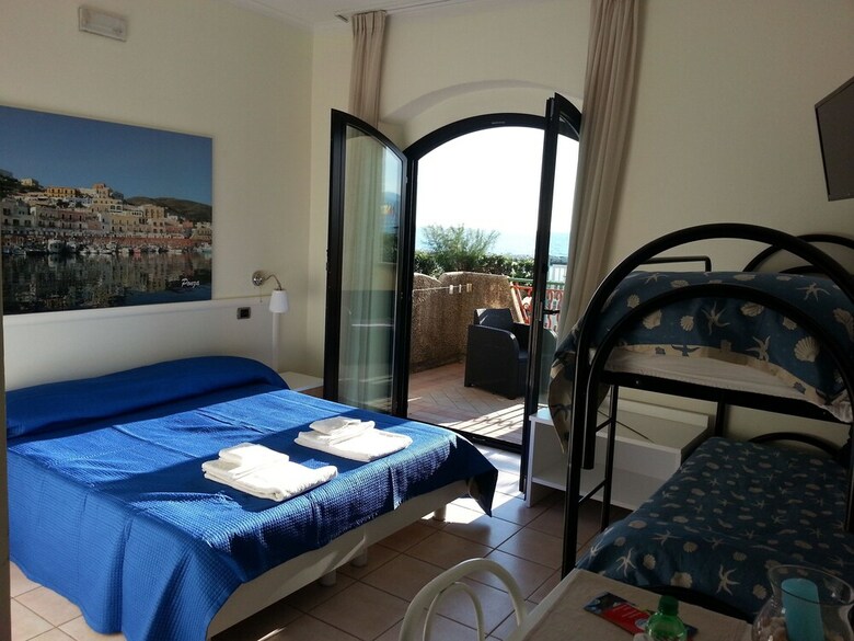 Posada Hotel Tirreno