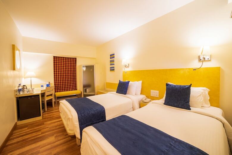 Hotel Grand Hometel Malad