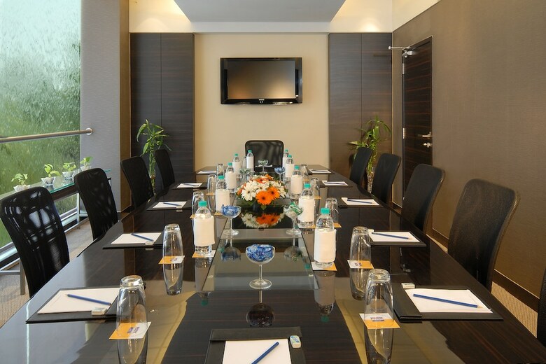 Hotel Grand Hometel Malad