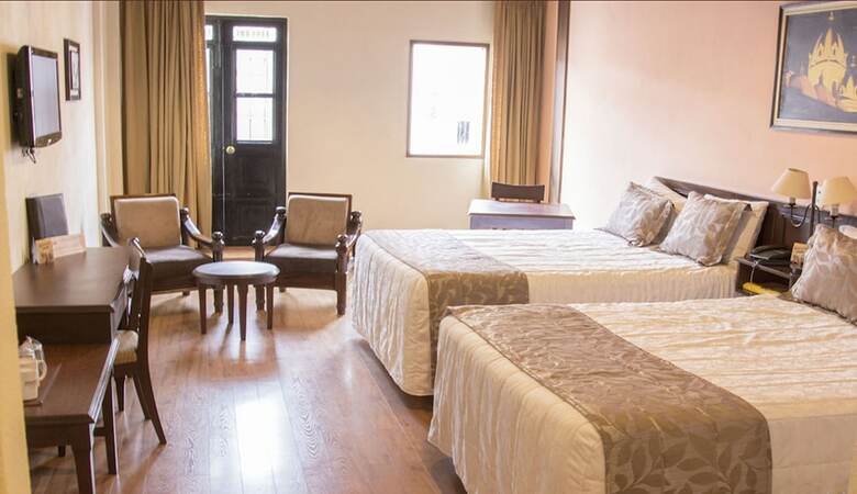 Hotel Pensi�n Bonifaz