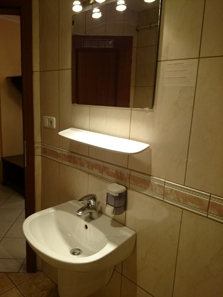 Aparthotel Hotel Happy