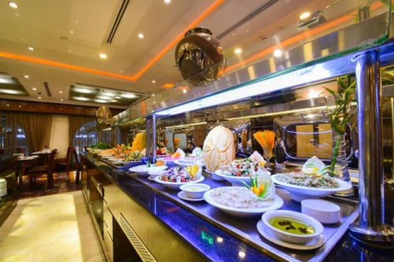 Hotel Golden Tulip Al Mektan