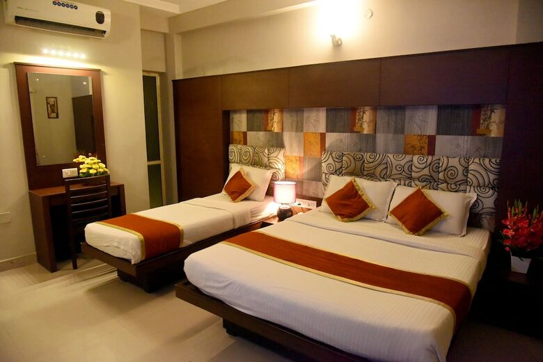Hotel Greens Gate