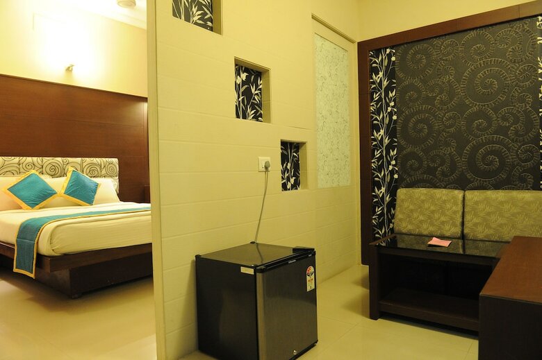 Hotel Greens Gate