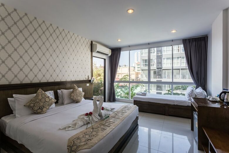 7q Bangla Hotel