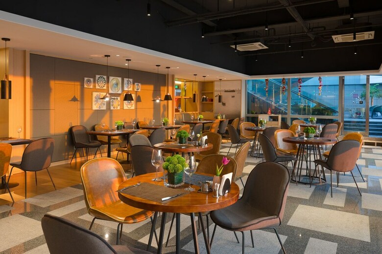 Ginlan Jia Hotel