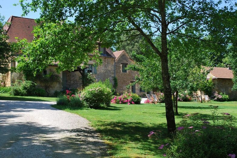 Hotel La Roche D'esteil