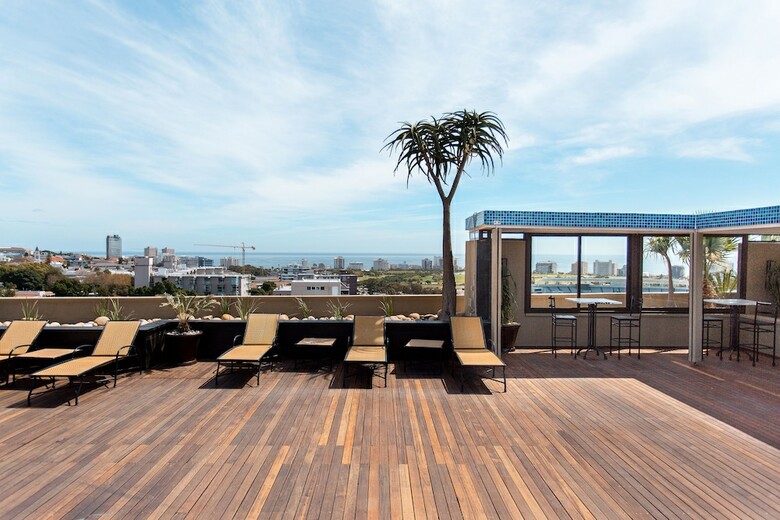 Apartamentos 414 Cape Royale