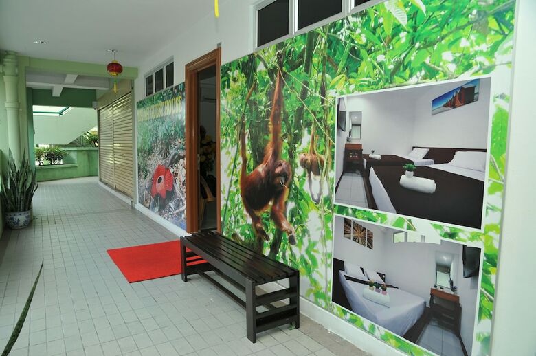 Hotel Api-api Guest House