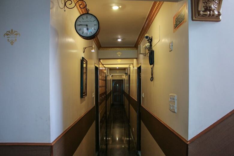 Hotel Sri Sai Park