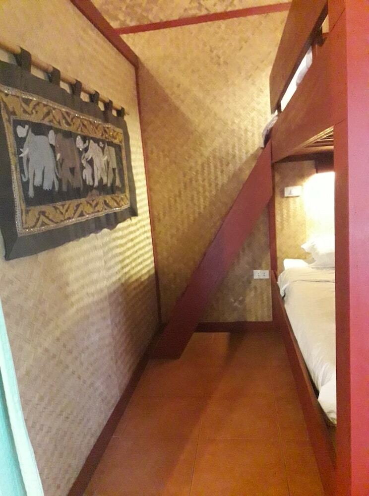 Hotel The Old Tree House
