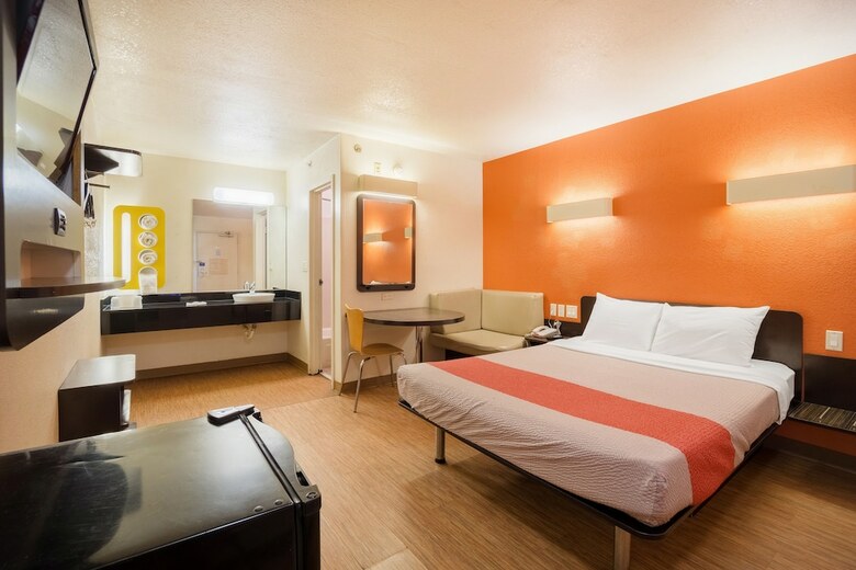Hotel Motel 6 Augusta