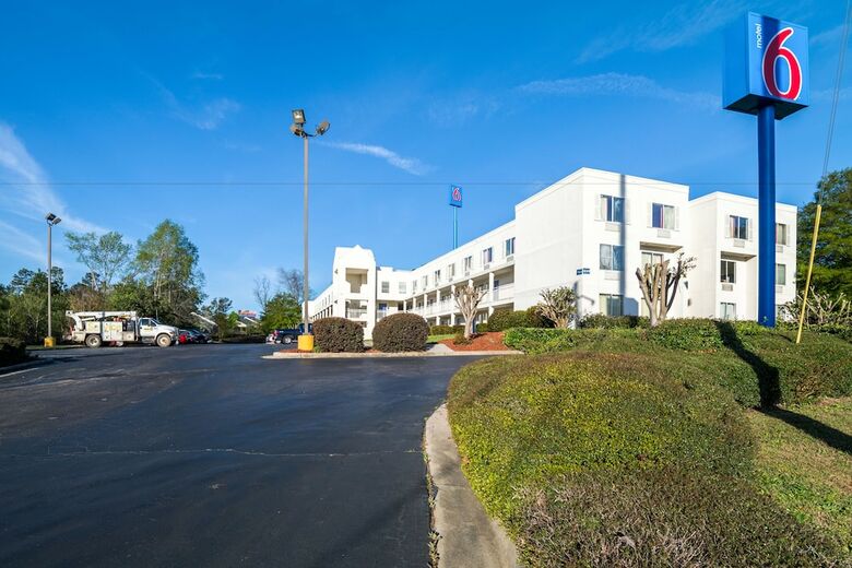 Hotel Motel 6 Augusta