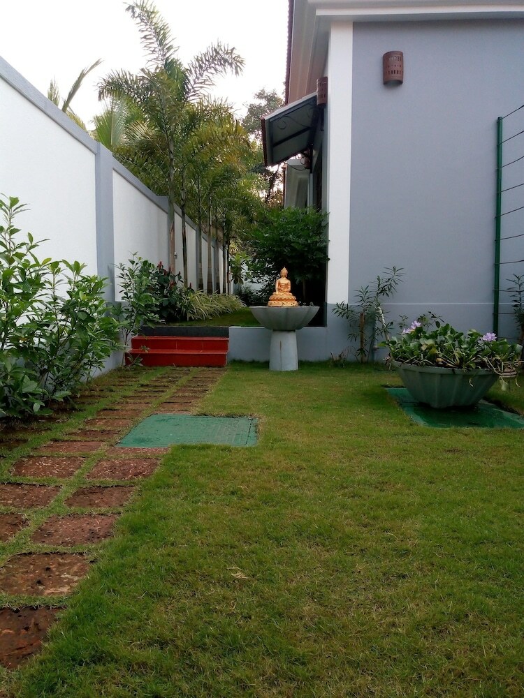 Hotel Crown Villa Vagator