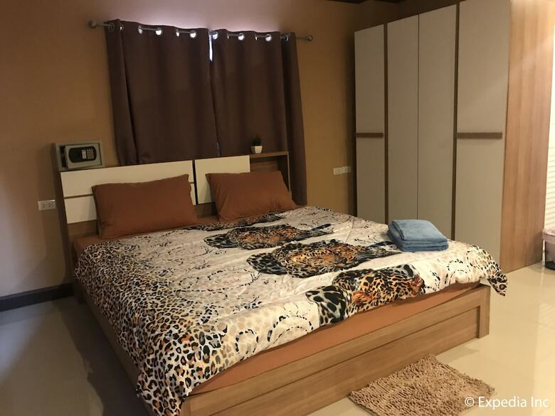 Hotel Burnout Guesthouse