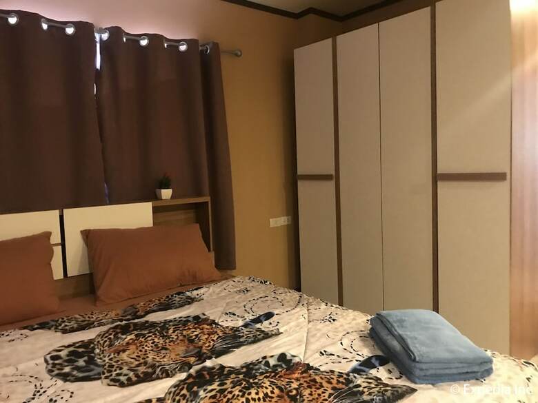 Hotel Burnout Guesthouse