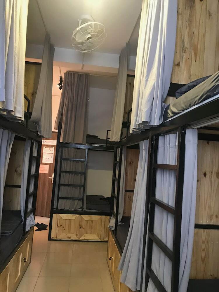Hostal Wanderlust Saigon Hostel