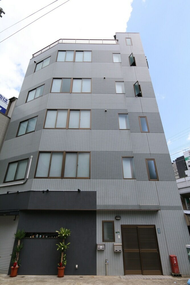 Apartamentos Guest House Liz Nakazaki-cho