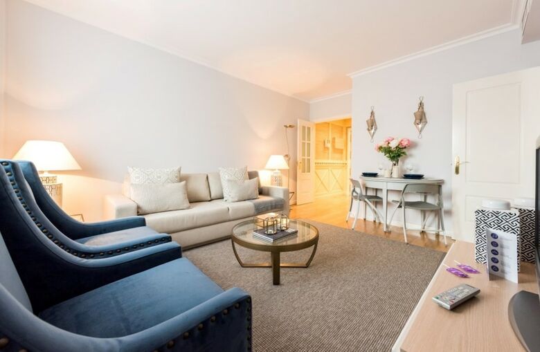 Apartamentos Alcal� City Center