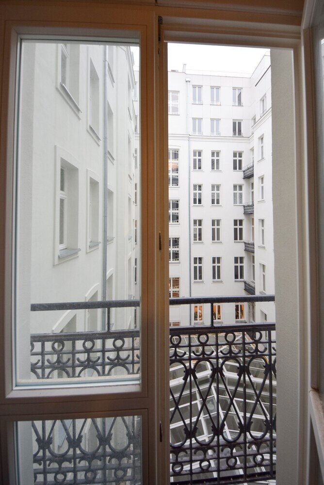 Apartamentos Shortstaypoland Noakowskiego (b30)