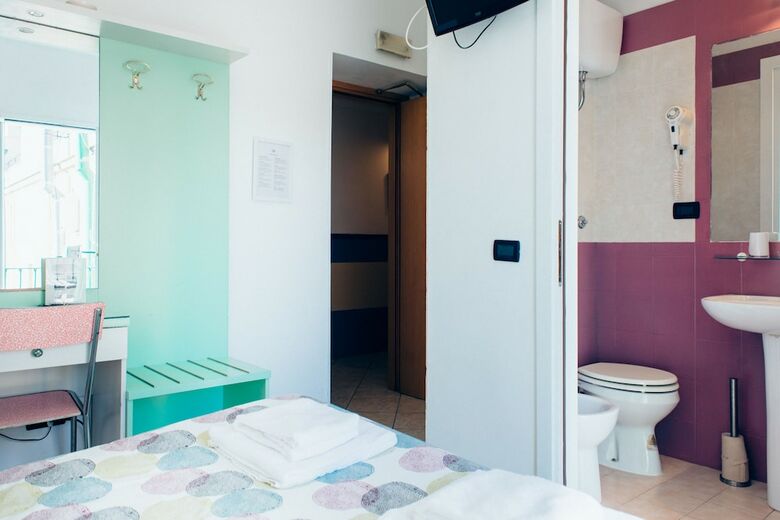 Hotel The Beehive