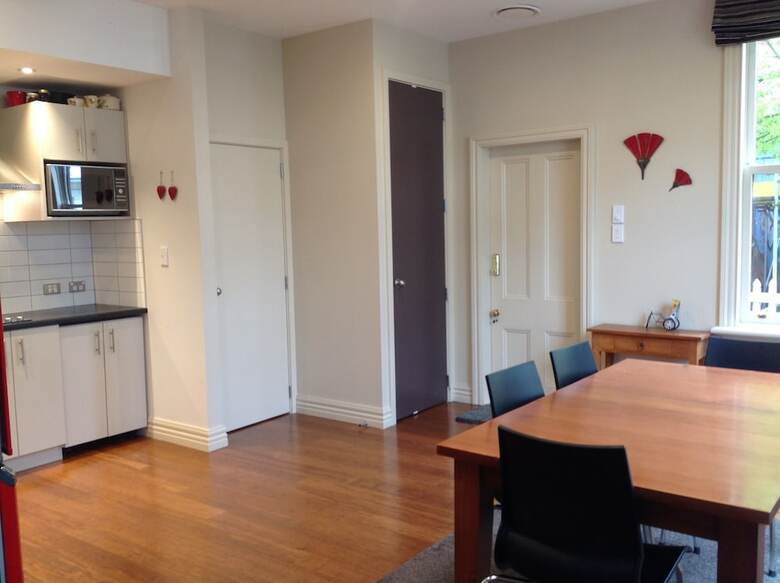 Wellington City Townhouse