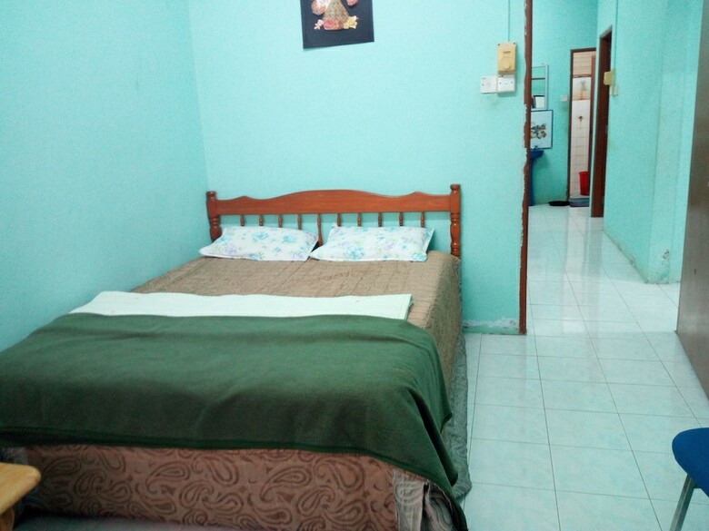 Shima Homestay
