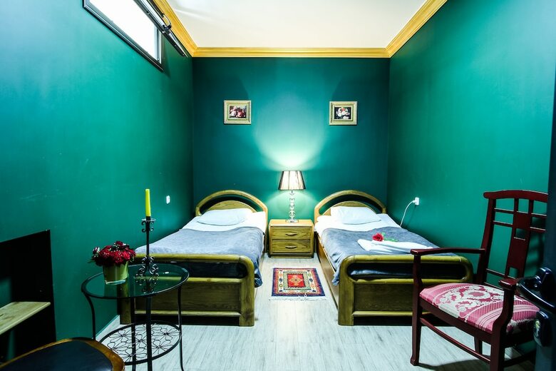 Hostal Mga Hostel & Tours