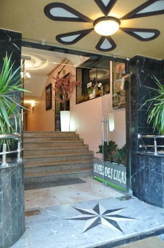 Hotel H�tel Des Lilas