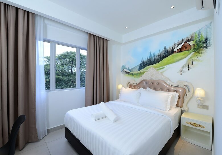 Hotel De Art Usj 21