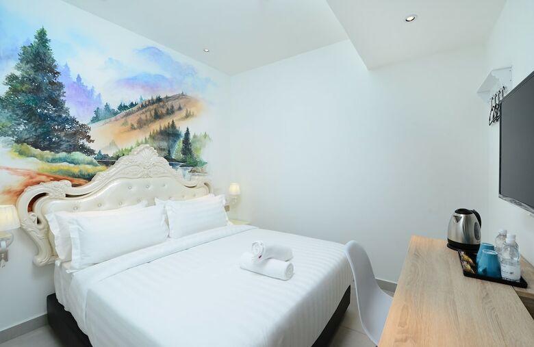 Hotel De Art Usj 21