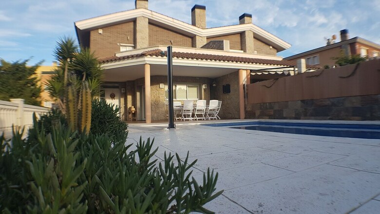 Villa Castell�