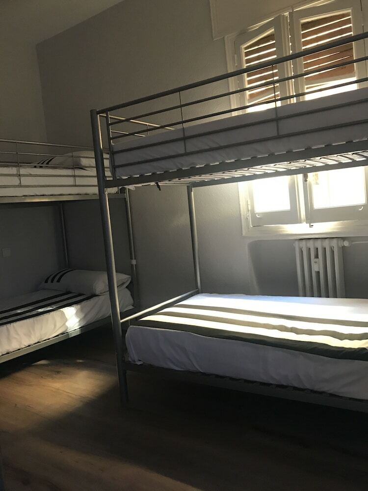 Hostal Jmg Hostel Madrid