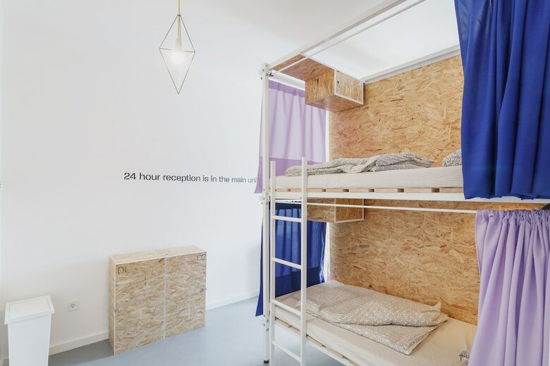 Hostal Avenue Hostel