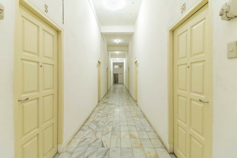 Hotel Reddoorz @ Rambang
