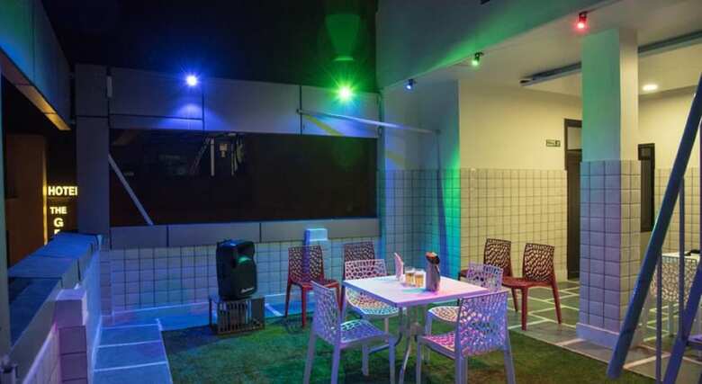 Hotel The Queen By Vivo Hotels